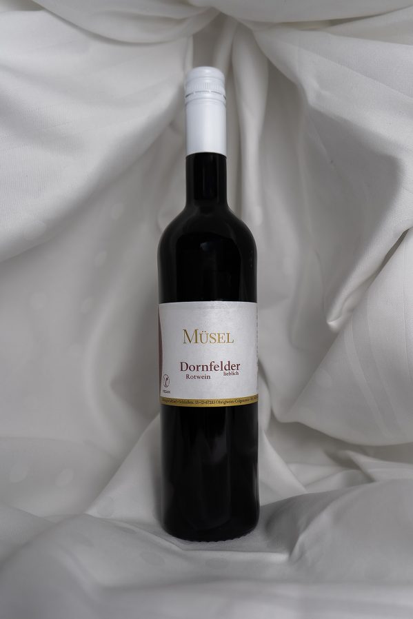 Dornfelder Rotwein lieblich #18a